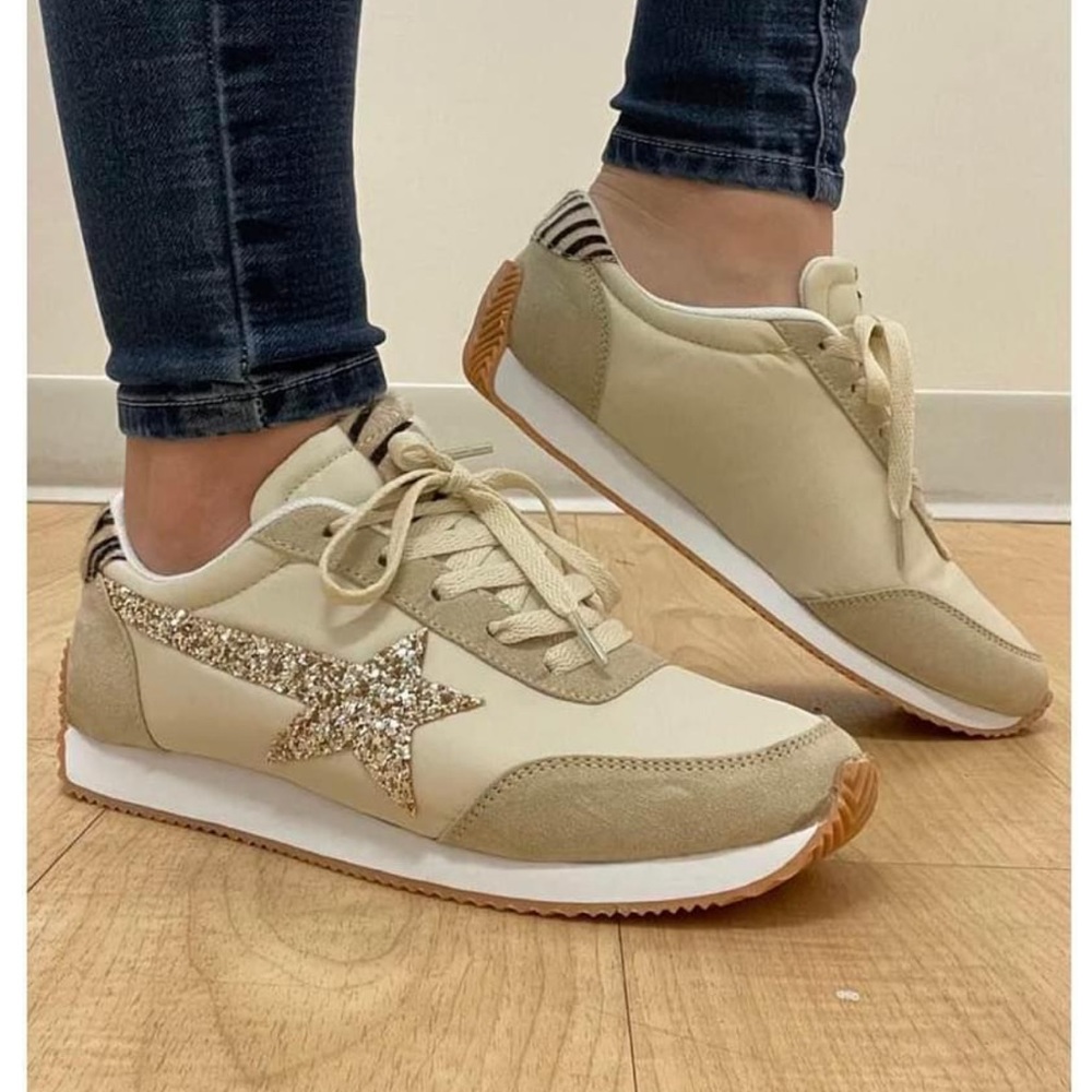 VERY G  Vintage Star Sneakers